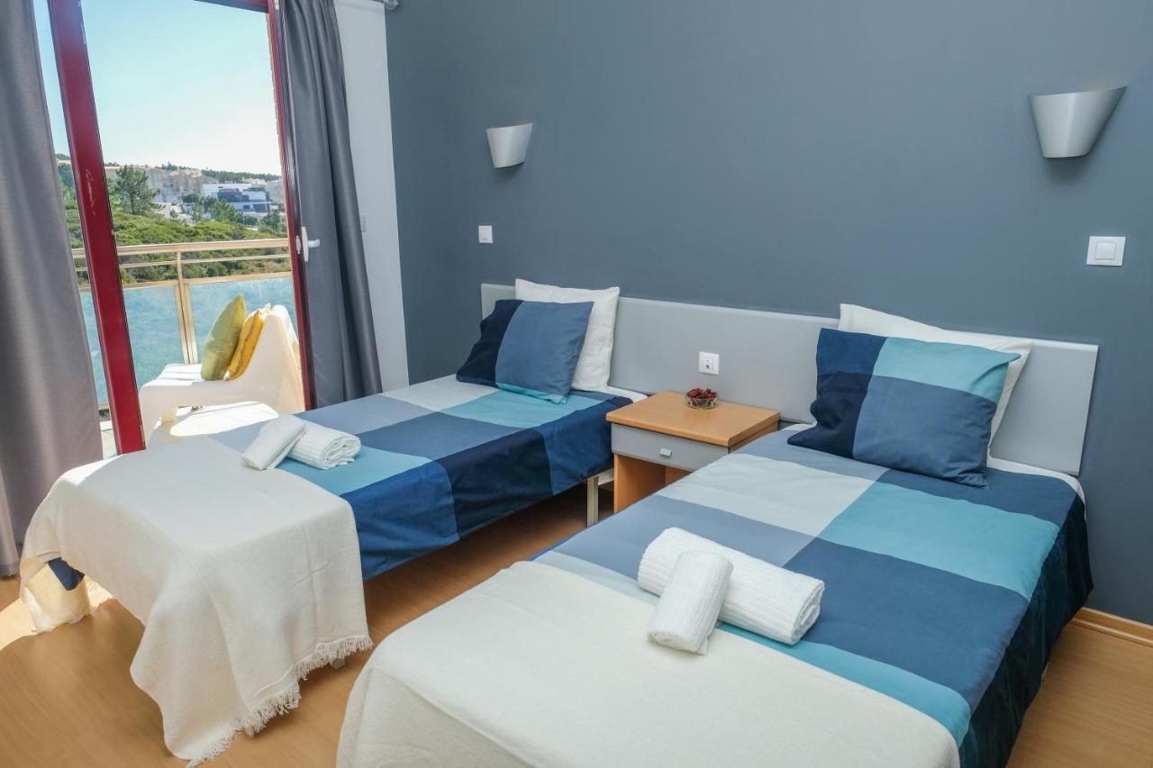 Summer In Paradise - Sea View And Pool In Эрисейра Экстерьер фото